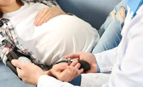 试管婴儿的费用是多少？费用高低受什么因素影响？